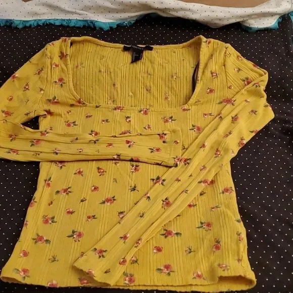 ๐๐HP๐๐FOREVER21 long sleeve shirt - Picture 1 of 6